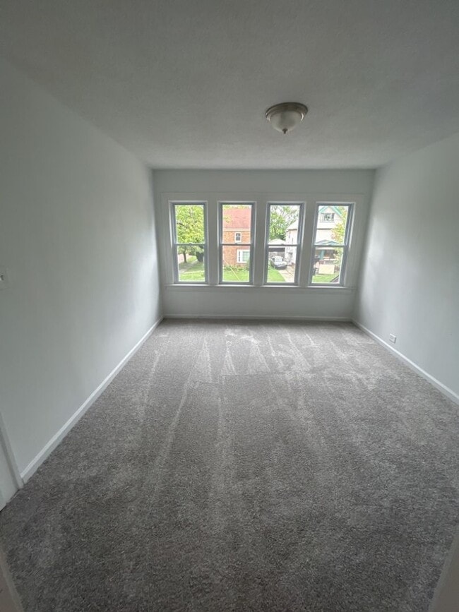 3211 W 116th St in Cleveland, OH - Building Photo - Building Photo