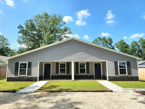 25145 Chestnut St in Elberta, AL - Building Photo - Building Photo