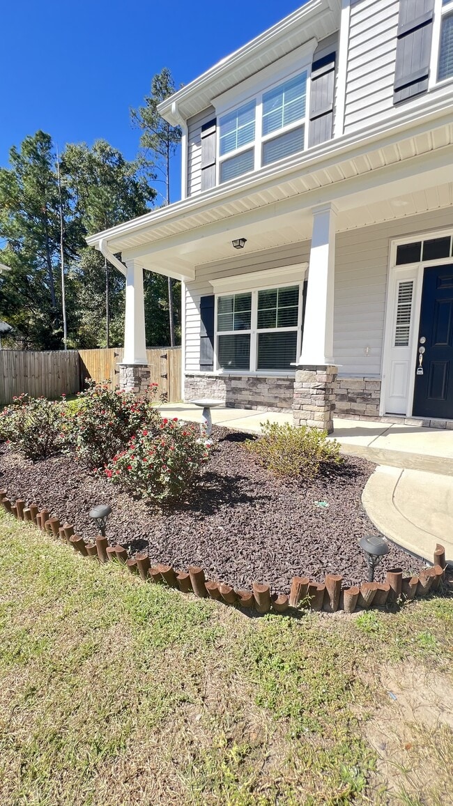 550 Hampstead Pl in Vass, NC - Building Photo - Building Photo