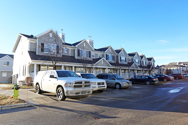 188 Country Village Ln NW in Calgary, AB - Building Photo - Building Photo