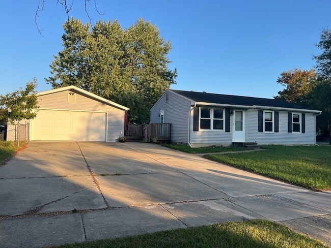 2 Trowbridge Ct in Ann Arbor, MI - Building Photo - Building Photo