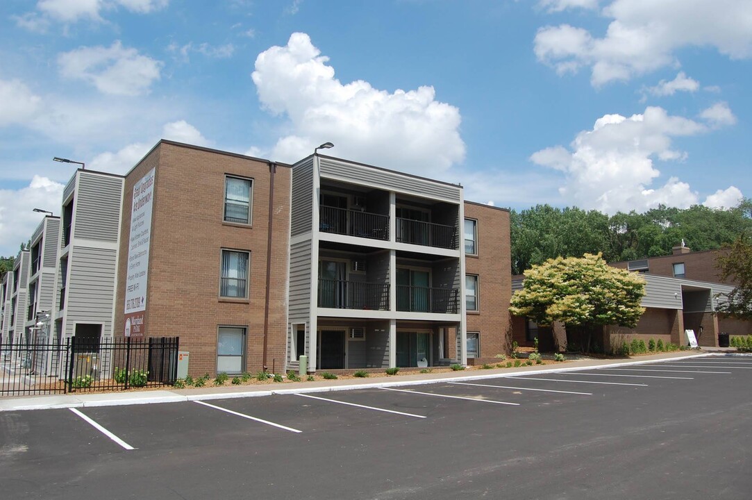 Maryland Park in St. Paul, MN - Building Photo