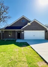 1022 Cheyenne Rd in Dallas, TX - Building Photo - Building Photo