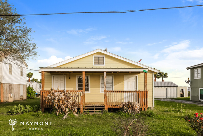 property at 1215 Pickney St