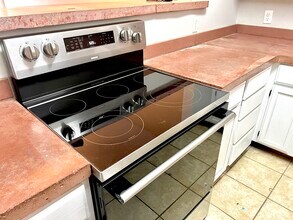 406 E 31st St in Savannah, GA - Building Photo - Building Photo