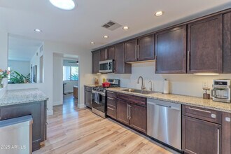 4229 N 34th St in Phoenix, AZ - Building Photo - Building Photo