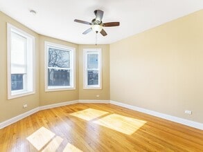 4706 W Adams St in Chicago, IL - Building Photo - Building Photo