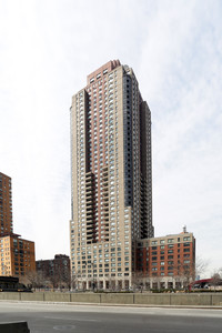 The Soundings Condo in New York, NY - Foto de edificio - Building Photo