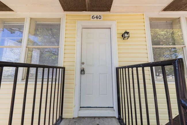 property at 640 W Central Ave