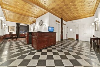 162 W 56th St in New York, NY - Building Photo - Building Photo