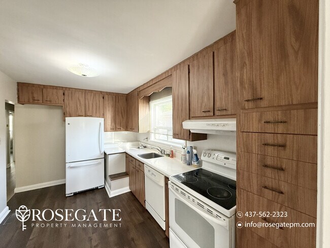 95 Gilroy Dr in Toronto, ON - Building Photo - Building Photo