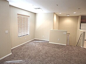 8928 Ethan Patrick Ct in Las Vegas, NV - Building Photo - Building Photo