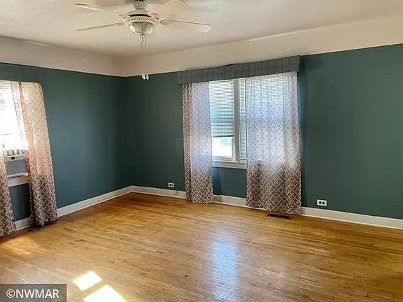 502 W 6th St in Crookston, MN - Building Photo - Building Photo