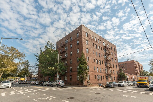 1900 Avenue W in Brooklyn, NY - Foto de edificio - Building Photo