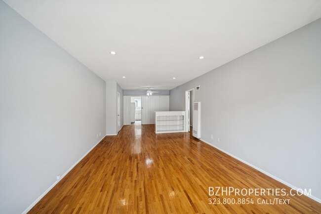 property at 5307 Vantage Ave