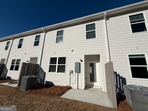 15 Silverbell Ln NW in Rome, GA - Foto de edificio - Building Photo