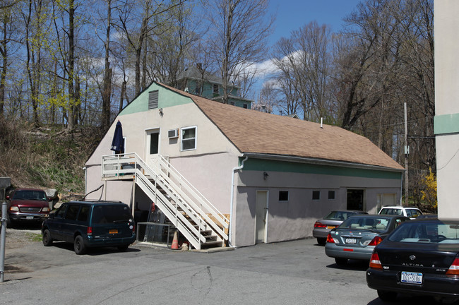 Route 6 Mixed Use in Mahopac, NY - Building Photo - Building Photo