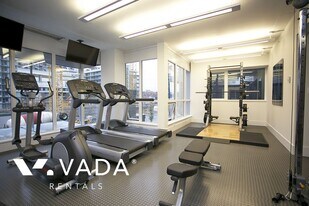 108 E 1st Ave in Vancouver, BC - Building Photo