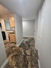 4121 Stirling Rd in Davie, FL - Building Photo - Building Photo