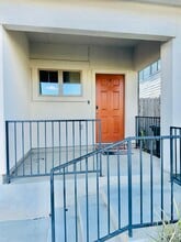 9970 Toinette St in Laredo, TX - Building Photo - Building Photo