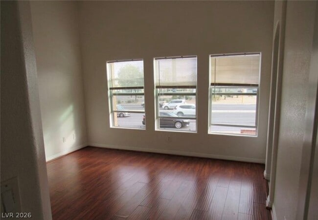 property at 5523 Baccarat Ave