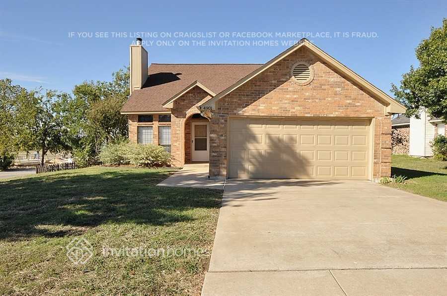 4901 St Thomas Pl in Fort Worth, TX - Building Photo
