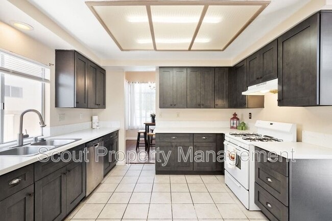 40272 Mimulus Way in Temecula, CA - Foto de edificio - Building Photo