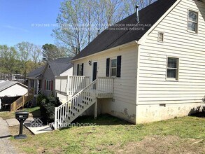 1624 Cranberry Hill Ln in Winston-Salem, NC - Building Photo - Building Photo