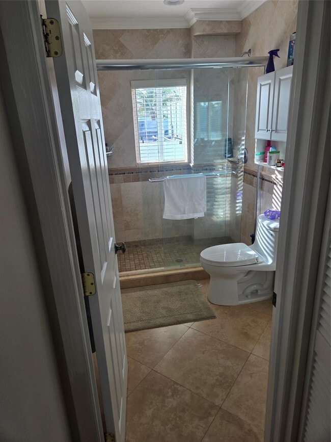 106 Commercial Blvd in Lauderdale-by-the-Sea, FL - Building Photo - Building Photo