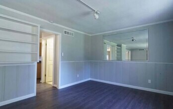 2802 Tryon Rd in Longview, TX - Building Photo - Building Photo