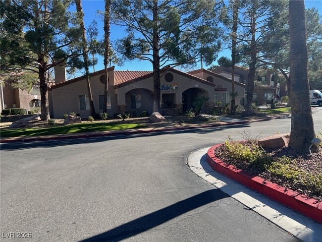 2111 Sealion Dr in Las Vegas, NV - Building Photo - Building Photo