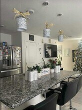 5045 Bloodhound St in Las Vegas, NV - Foto de edificio - Building Photo