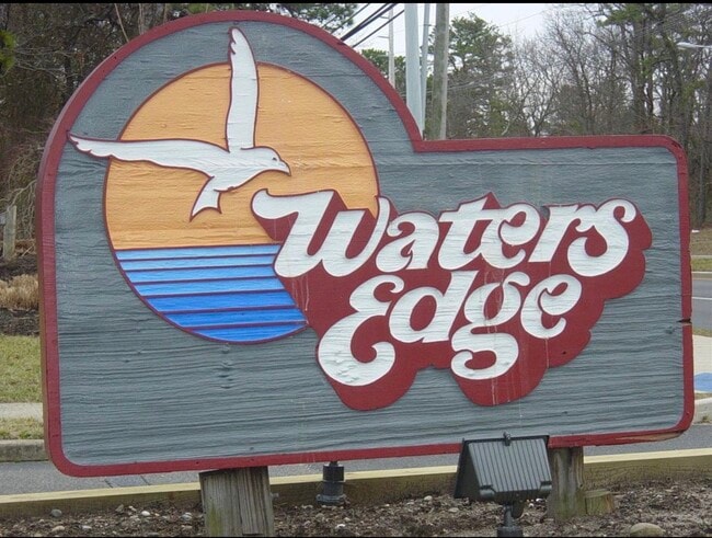 property at 1518 Waters Edge Dr