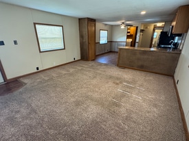 4664 US-30 in Kearney, NE - Building Photo