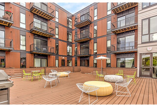 The Quin in Milwaukee, WI - Foto de edificio - Building Photo