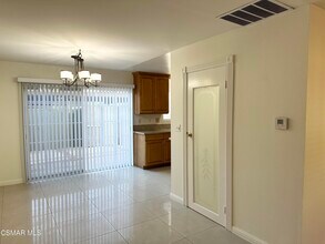 6621 Wilbur Ave in Los Angeles, CA - Building Photo - Building Photo