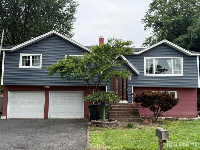 property at 6 Marc Ct