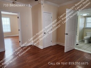 710 Broadway St-Unit -1 in Irvine, KY - Building Photo - Building Photo