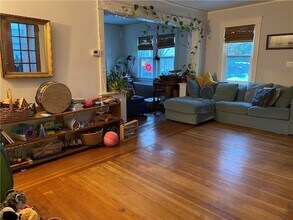 182 Calla St in Providence, RI - Foto de edificio - Building Photo