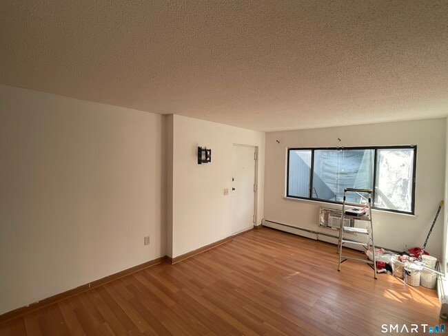 90 Wakelee Rd in Waterbury, CT - Building Photo - Building Photo