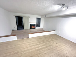 4195 Baker Ln in Reno, NV - Building Photo - Building Photo