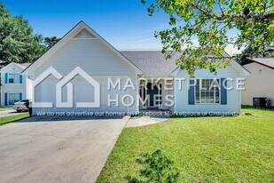 1356 Royalty Dr in Alabaster, AL - Building Photo