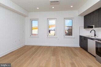 633 N 5th St in Philadelphia, PA - Building Photo - Building Photo