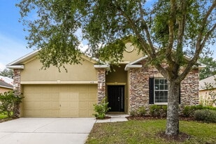418 Hammerstone Ave in Haines City, FL - Building Photo