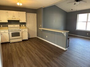 101 Wildwood Ct in Hubert, NC - Building Photo - Building Photo