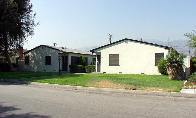 39-43 E Christina St in Arcadia, CA - Building Photo - Building Photo