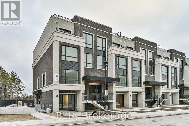 11 Walder Ln in Richmond Hill, ON - Building Photo - Building Photo