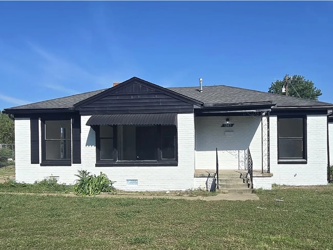 property at 1305 Staton Dr