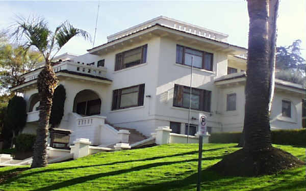 The Dodgson House in La Mesa, CA - Foto de edificio - Building Photo