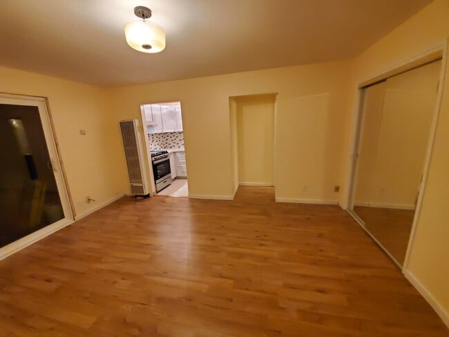 1123 Chula Vista Ave, Unit 3